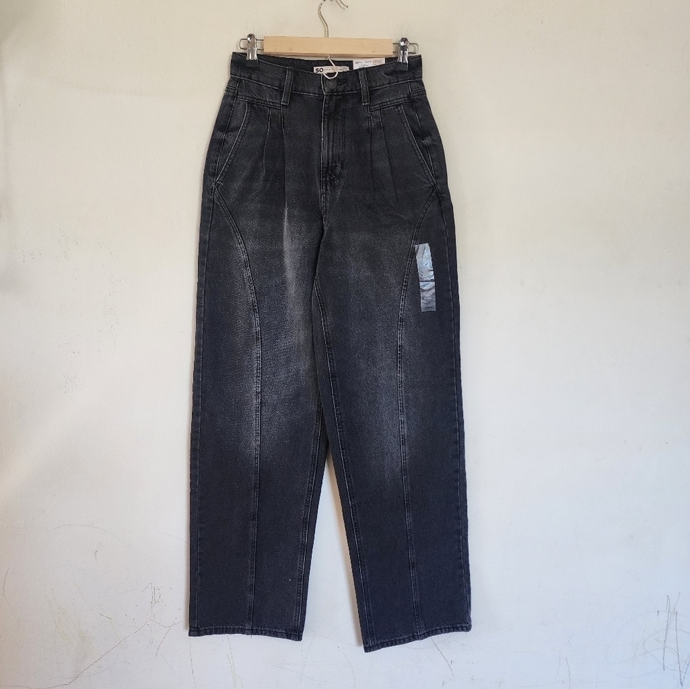 NWT So Highest Rise Baggy Tapered Leg Opening Jeans size 5/27W